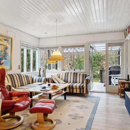 Alessandra - 175m From The Sea By Interhome *