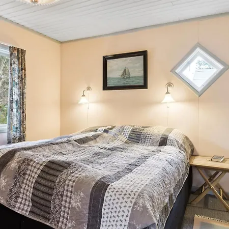Alessandra - 175m From The Sea By Interhome